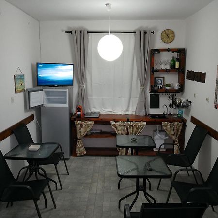 Zemunella Guest House تْشيرسيك نوفي المظهر الخارجي الصورة