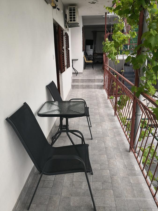 Zemunella Guest House تْشيرسيك نوفي المظهر الخارجي الصورة