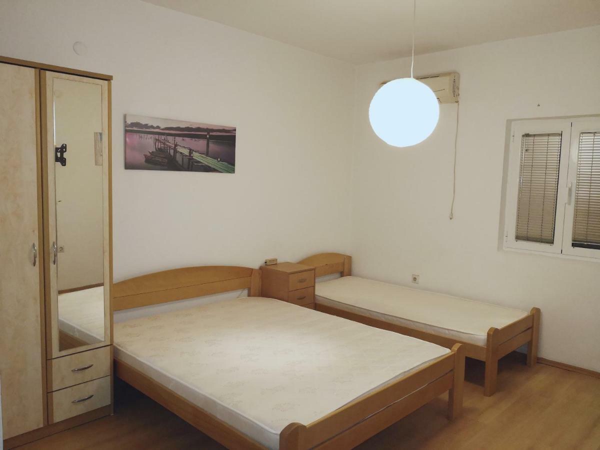 Zemunella Guest House تْشيرسيك نوفي المظهر الخارجي الصورة